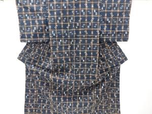 リサイクル　格子に琉球絣柄織り出し手織り紬着物
